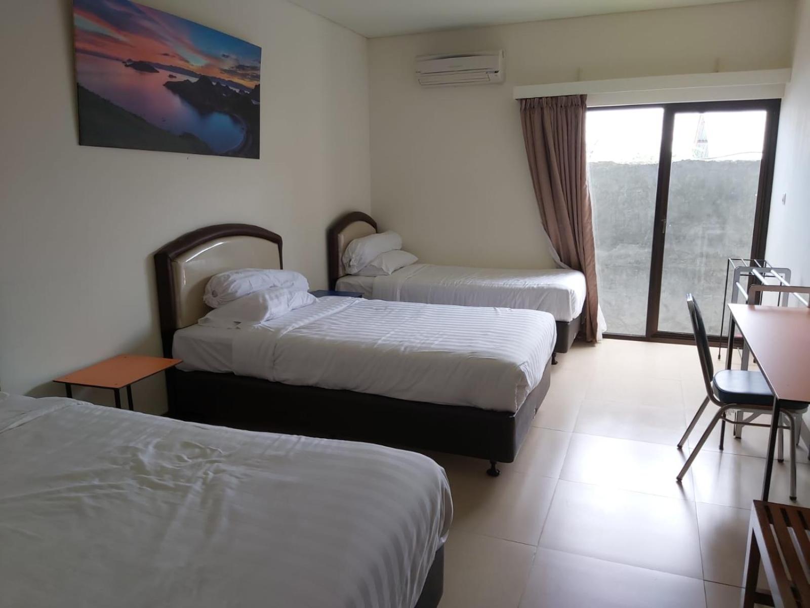 Hotel Larensia Labuan Bajo Cameră foto